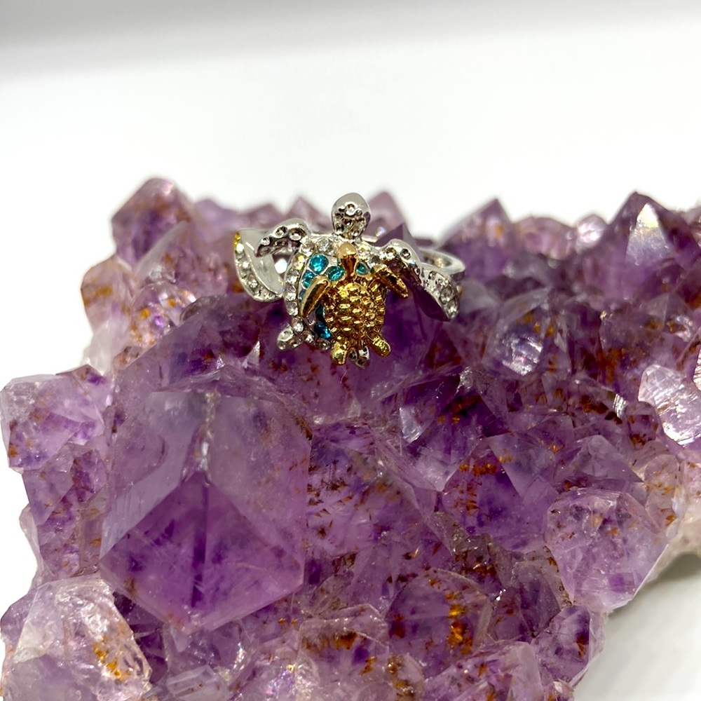 Sea turtle Mothers Ring with CZ Platinum Plating